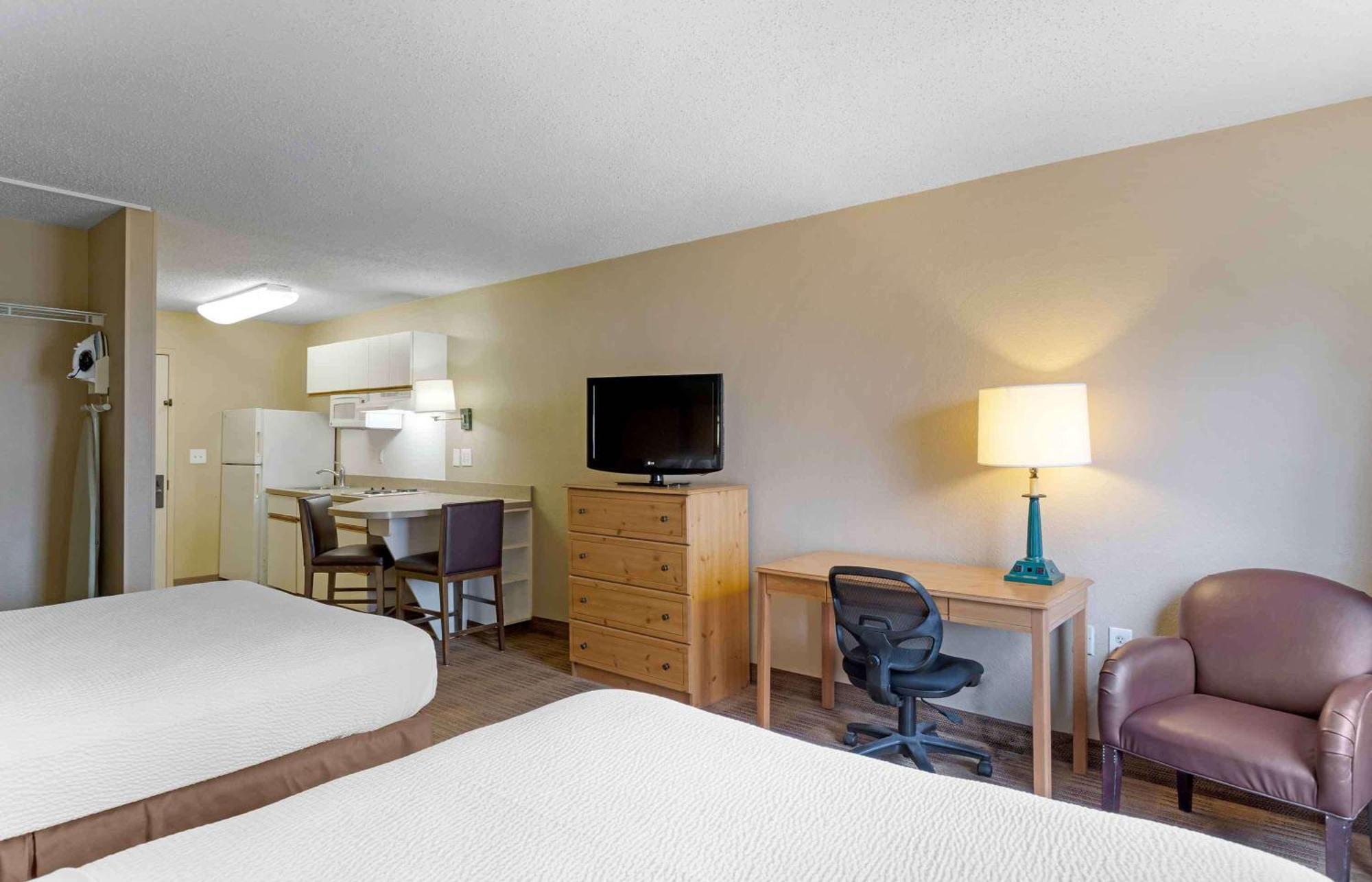 Extended Stay America Suites - Houston - Galleria - Uptown Eksteriør billede