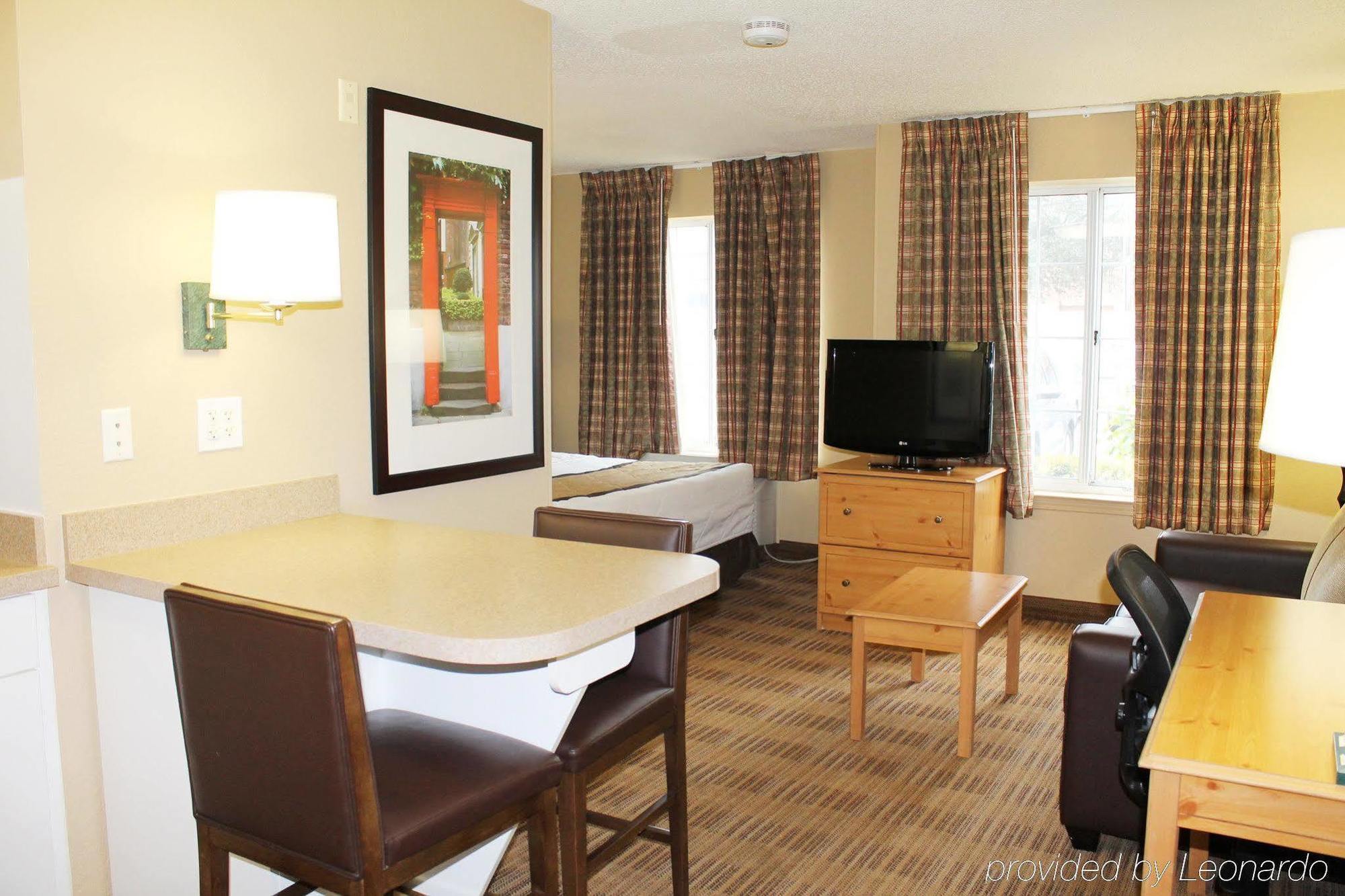 Extended Stay America Suites - Houston - Galleria - Uptown Eksteriør billede